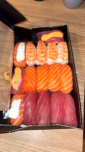 SAS Groupe Bisous Câlin Yapad’Sushi